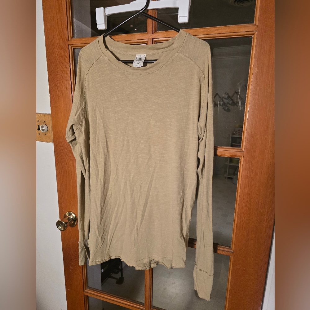 We The Free Long Sleeve Top Medium